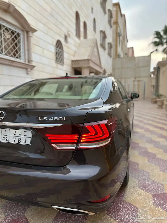 لكزس LS460 لارج موديل 2013 نظيف جدا 15