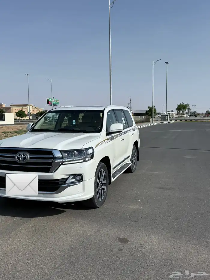 لاندكروزر 1