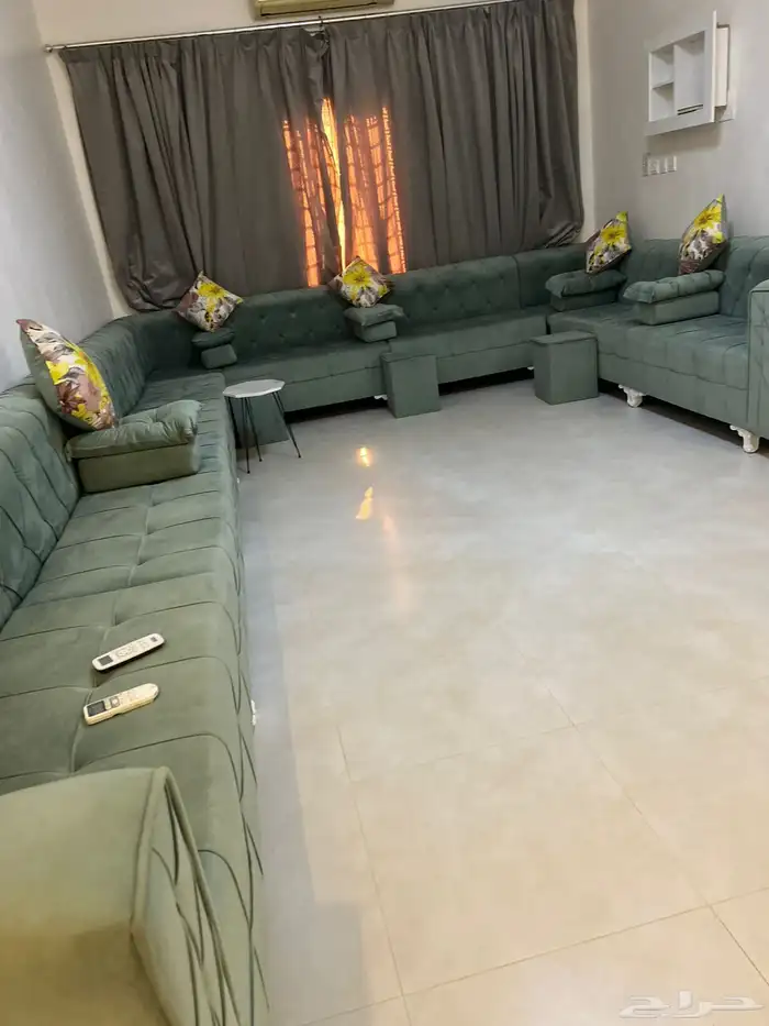 للبيع اثاث 2