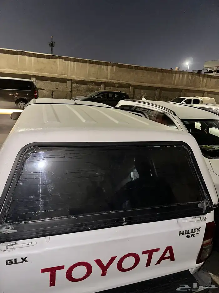 سندوق فيبر هايلوكس للبيع غامرتين بالدمام 3