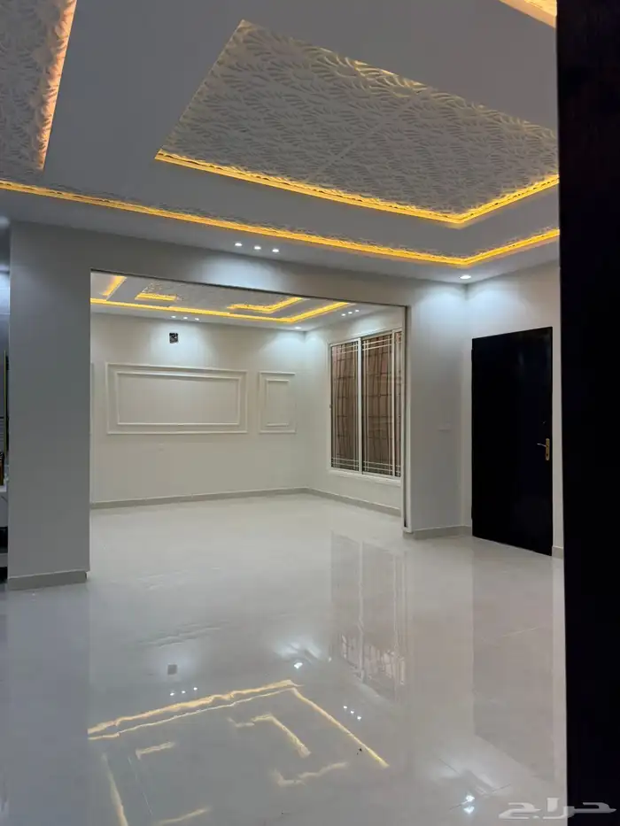 فيلا للبيع حي الرمال 5