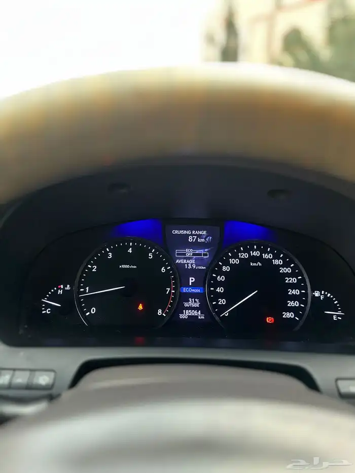 لكزس LS460 لارج موديل 2013 نظيف جدا 31