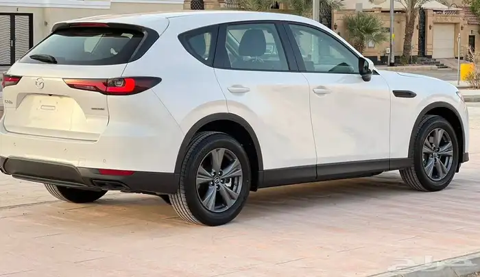 مازدا CX60 موديل 2023 نصف فل نظيف جداا ممشى قليل 5