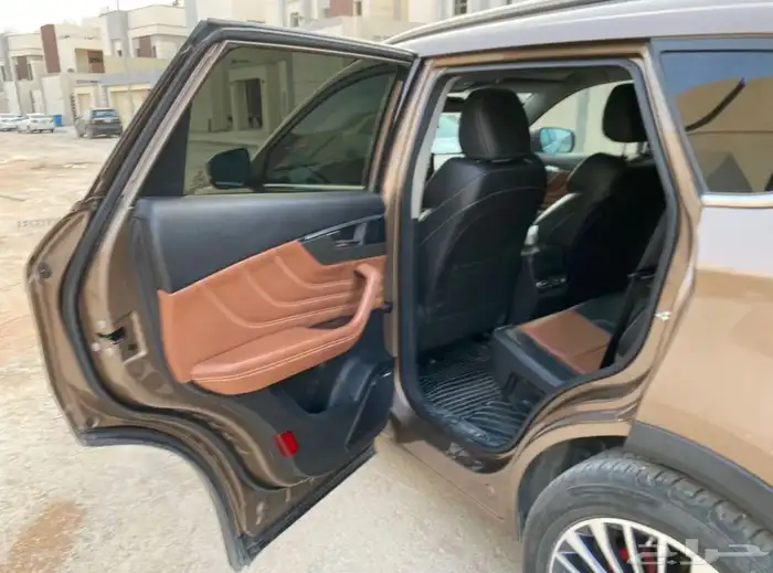 جيتور X70S 2020 فل كامل 7 مقاعد للبيع 11