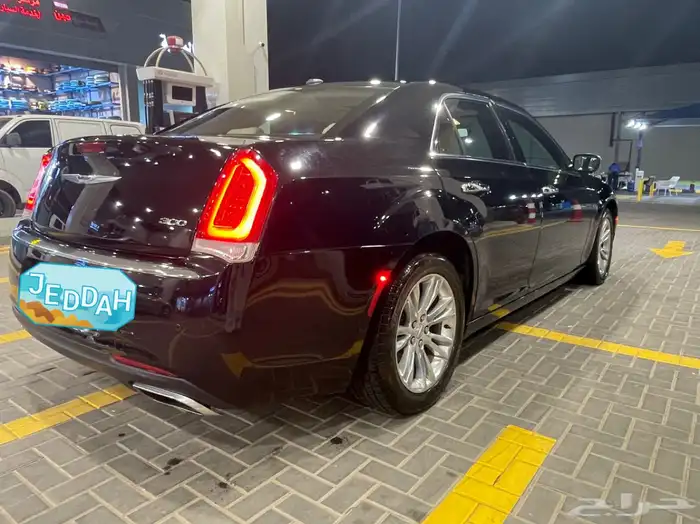 كرايسلر 2017 مالك اول للبيع 1