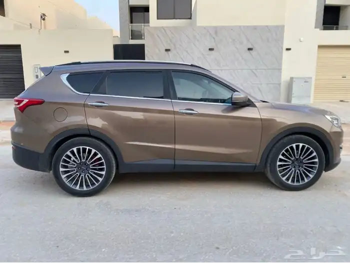 جيتور X70S 2020 فل كامل 7 مقاعد للبيع 3
