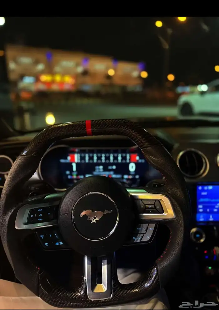 موستنج GT Premium موديل 2022-اللون الأخضر النادر- شبه جديده 14