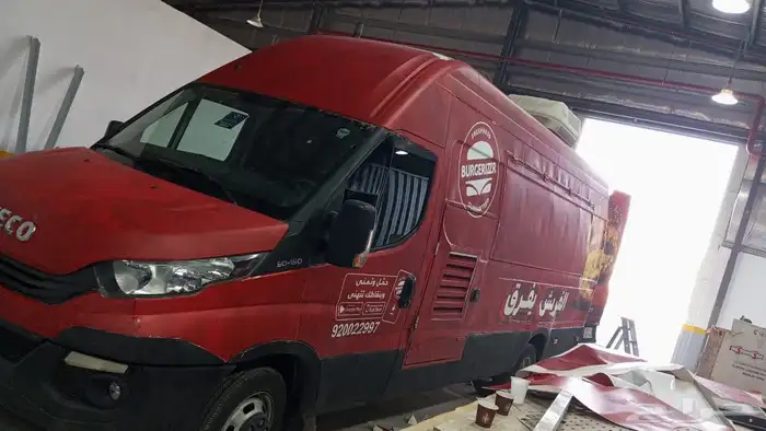 استيكرات وبنرات مشاريع كبيره مواجدين على مدار الساعه 7