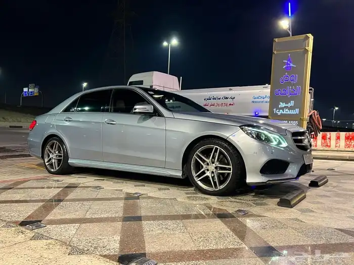 مرسيدس 2015 E300 فل كامل بانوراما 9