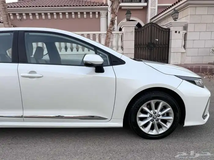 كورولا 2000cc قمة في النظافه 2021 7