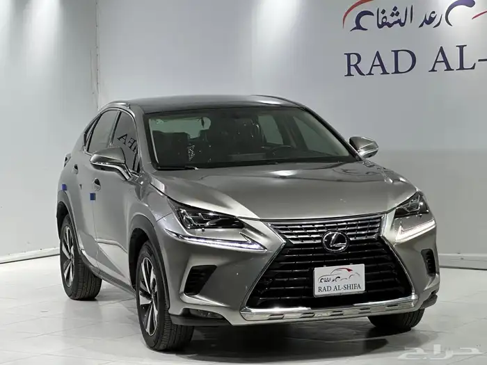 لكزس NX300 2019 فل كامل 1