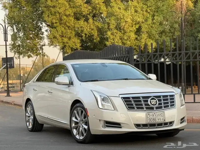 كاديلاك XT5 2014 ( بحالة الوكالة ) 15