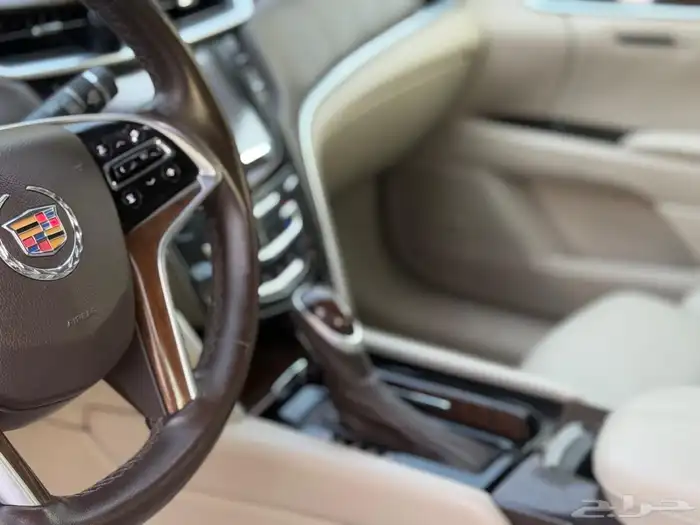كاديلاك XT5 2014 ( بحالة الوكالة ) 43