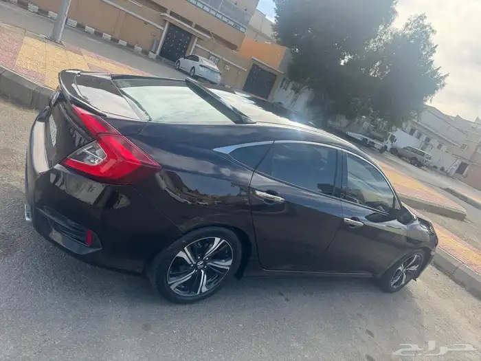 Honda civic 2018 model 245000 od meter 1
