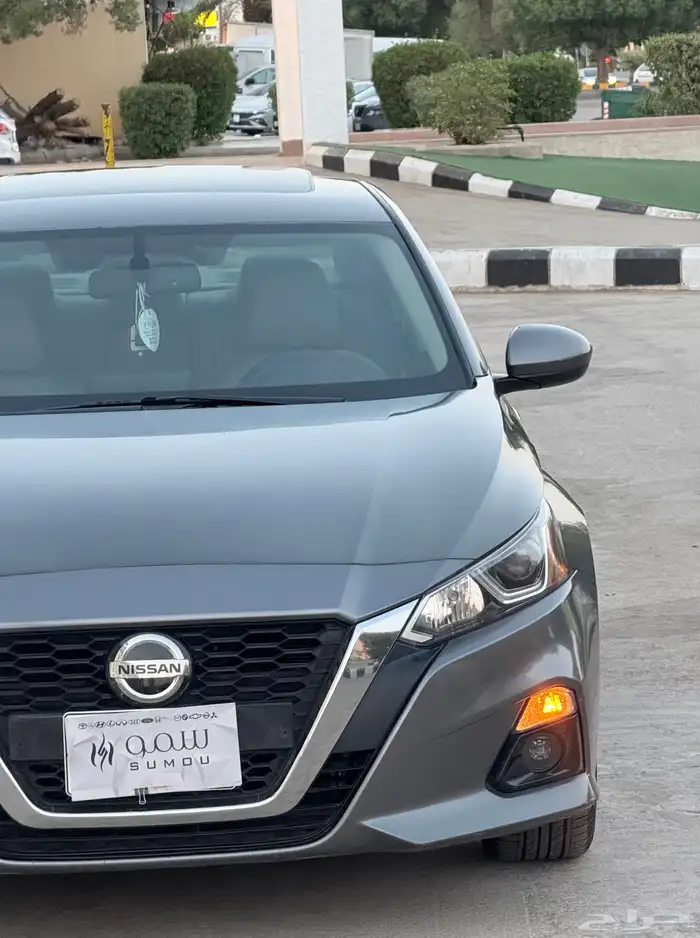 نيسان التيما موديل 2021 نص فل نظيف 3