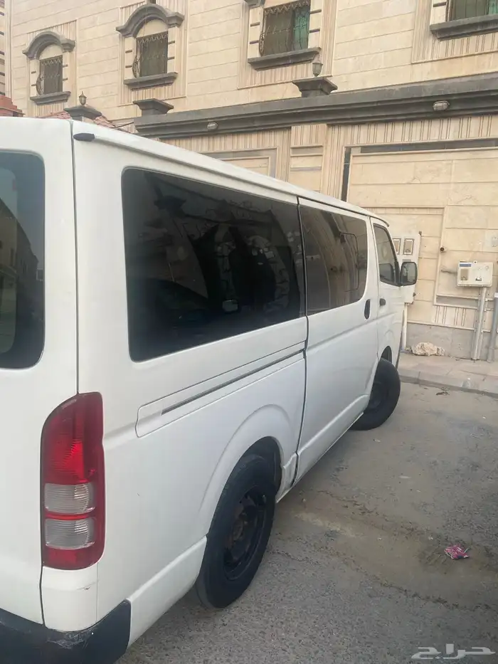 باص للايجار بسايق 0