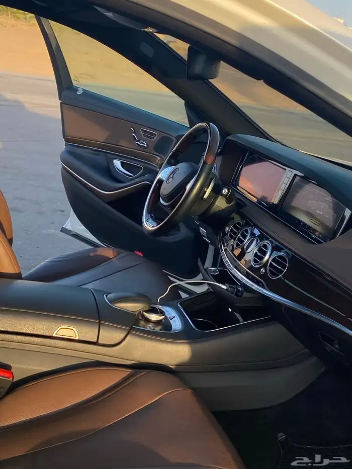 يخت مرسيدس 2014 c400 نظيفة مخزنه 2