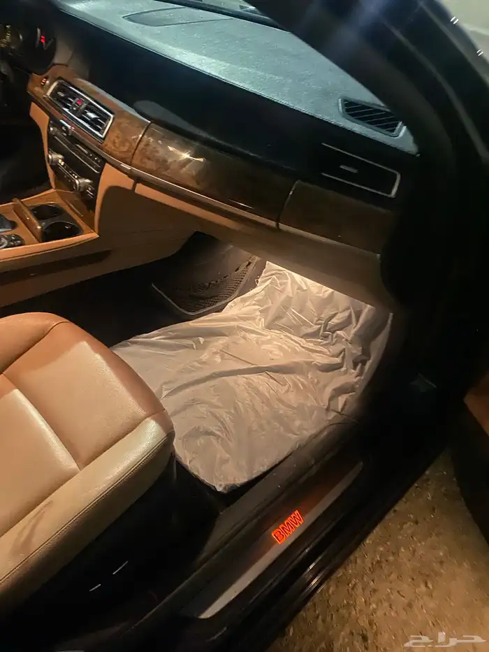 للبيع او البدل بي ام دبليو 2012 الفه 730lL تنفس طبيعي 0