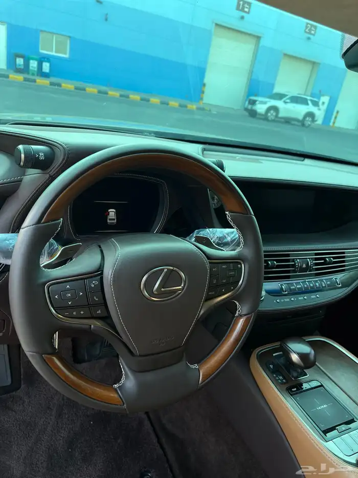 لكزس LS 350 2018 وارد عبداللطيف BB قابل للتفاوض 5