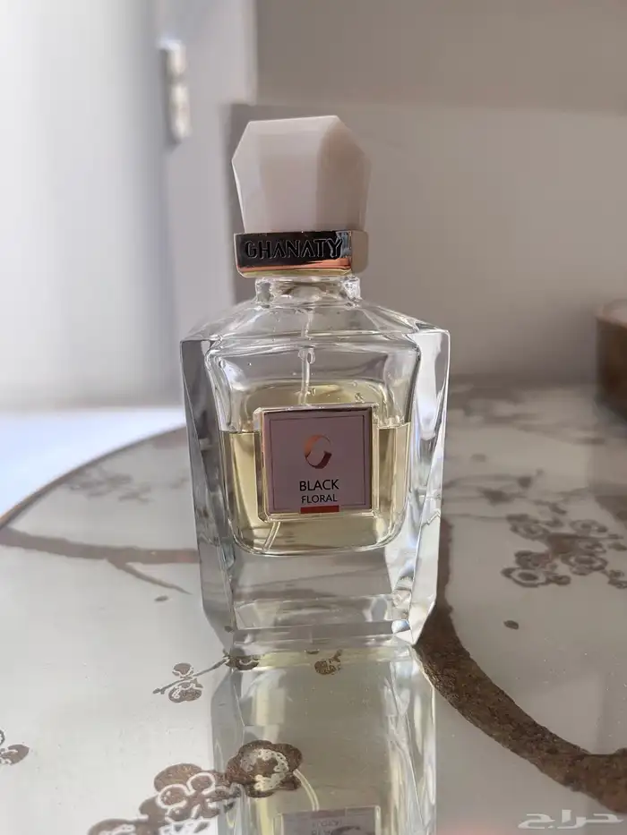 عطر اصلي مستخدم بلاك فلورال 1