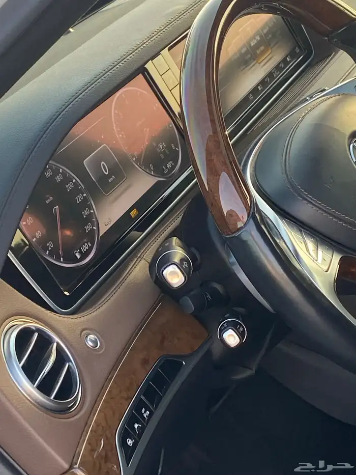 يخت مرسيدس 2014 c400 نظيفة مخزنه 5