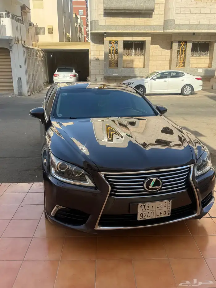 لكزس ls 460 2014 لارج 17