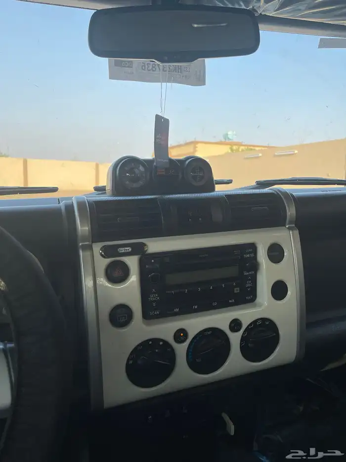 اف جي 12