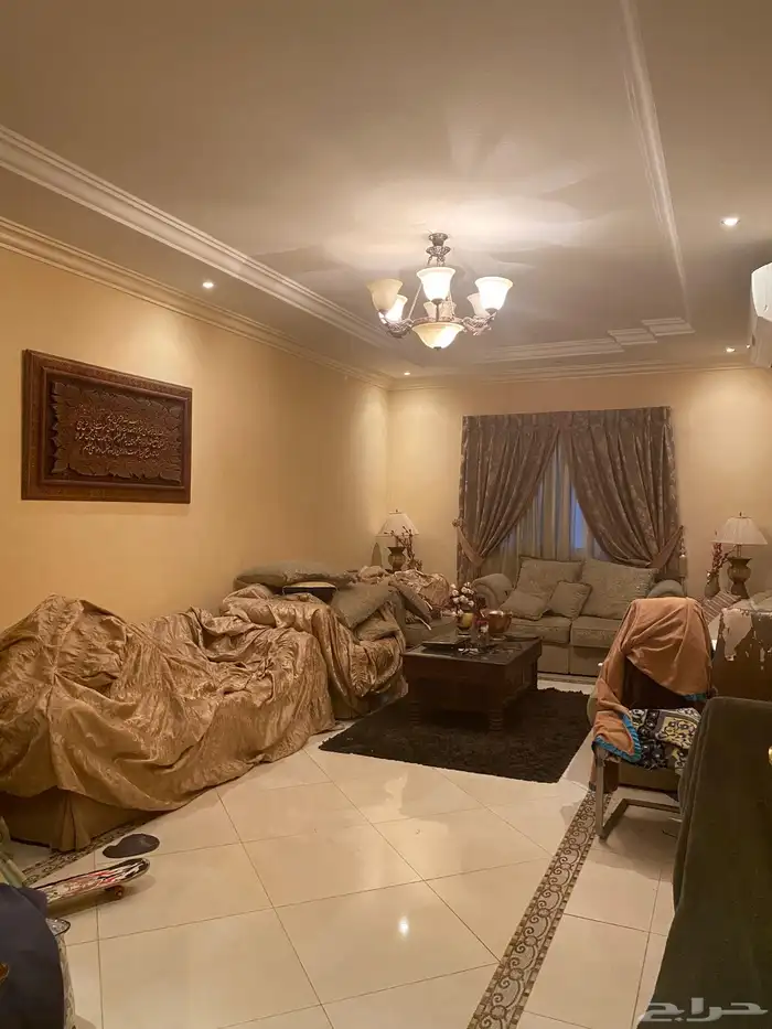 فرصة مميزة   شقة واسعة 173م مع مطبخ إيكيا و7 سبلت 12