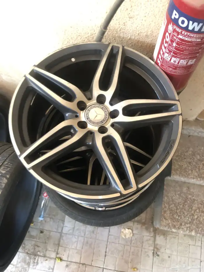 جنوط مرسيدس بنز AMG النجمه 1