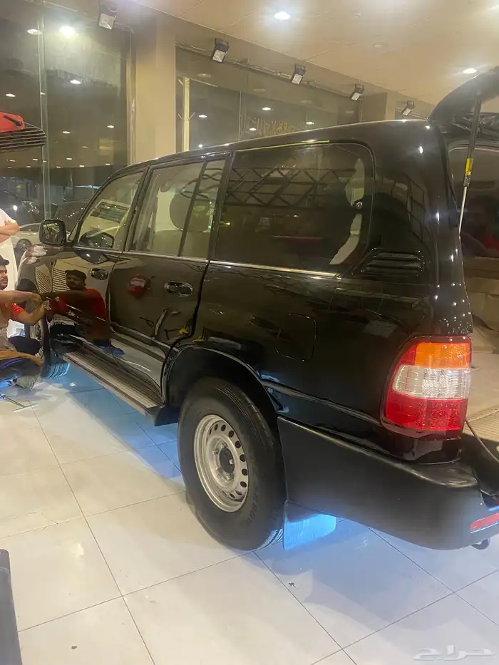 لاندكروزر 2001 6