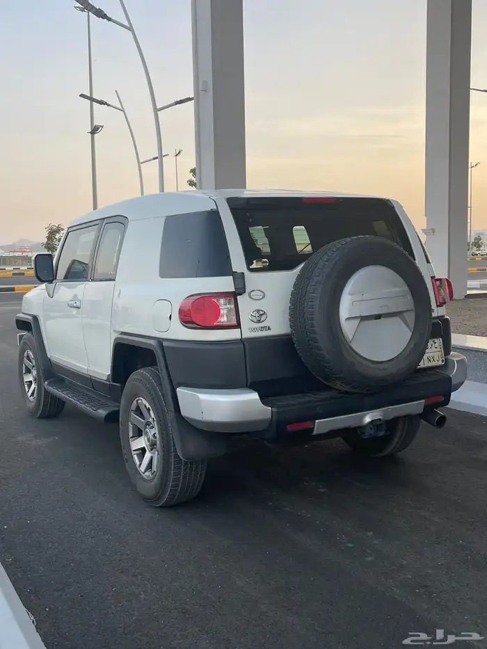 اف جي 8