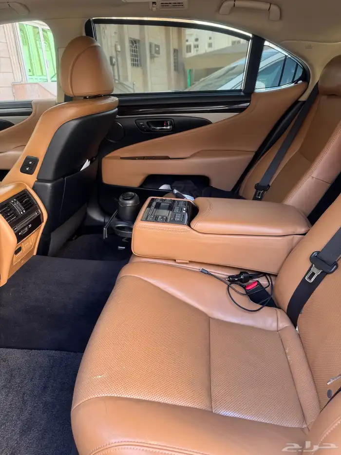 لكزس ls 460 2014 لارج 15