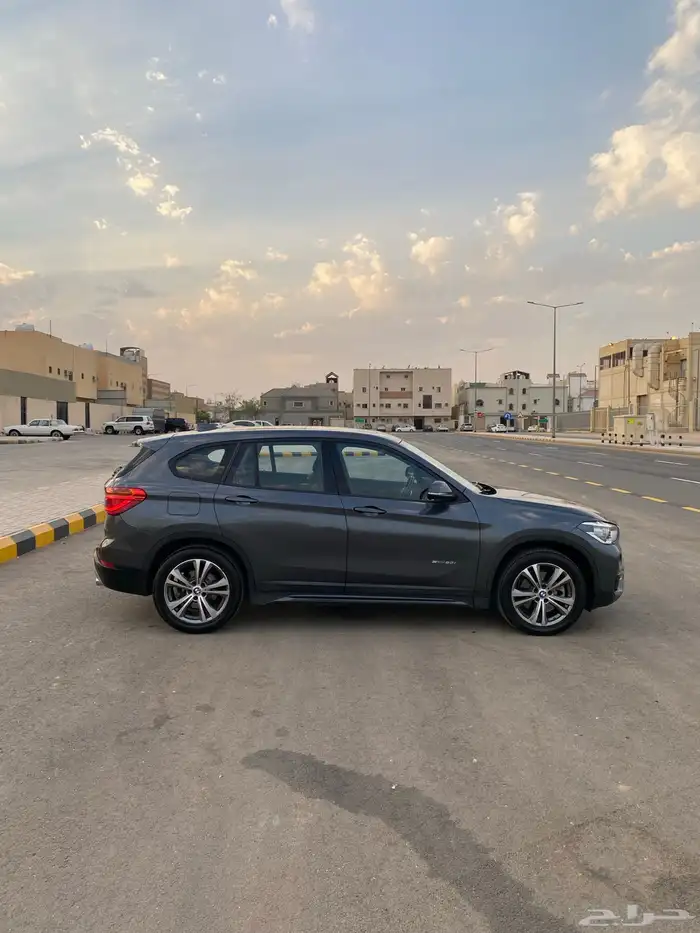 BMW X1 2016 بحالة الوكاله 3