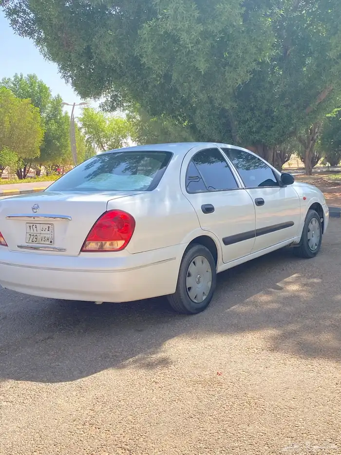 صني 2006 قير عادي مفحوص مجدد قزاز عادي لوحة ثلاثية 20