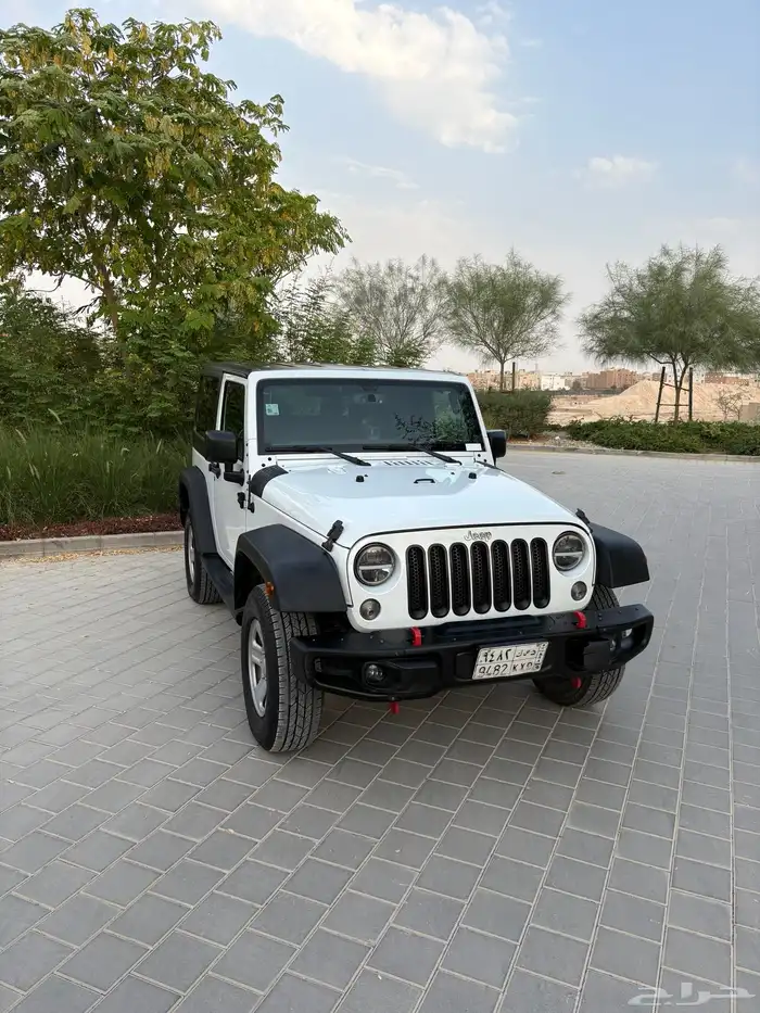 للبيع جيب رانجلر سبورت JK موديل 2018 0
