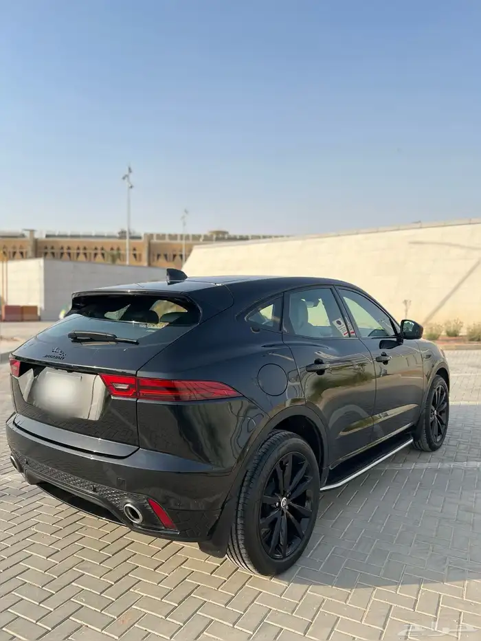 جاكوار E pace 2024 1
