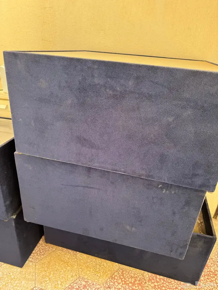 طاولات خدمة 0