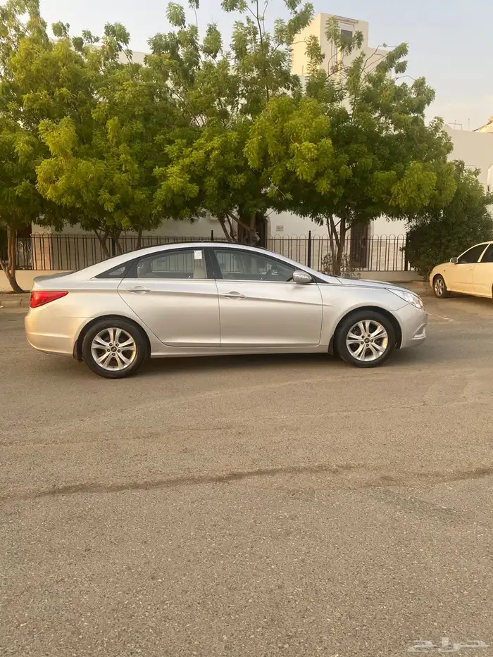 سوناتا 2011 نظيفة جدا 8