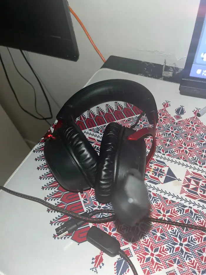 للبيع سماعة HyperX Cloud III الأصلية   سلكي 0