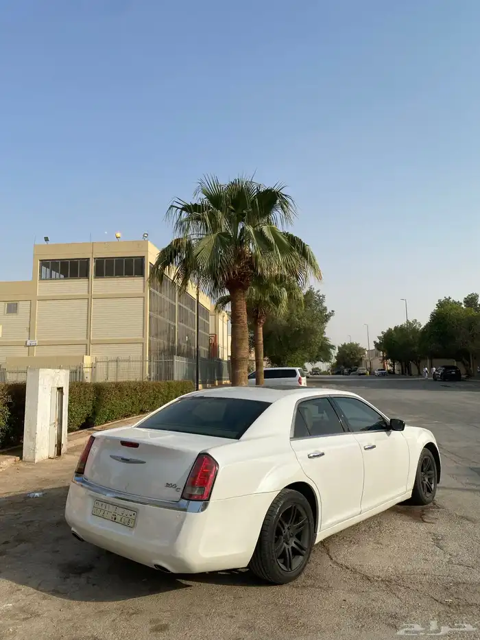 كرايسلر 2012 v6 بيع مستعجل مفحوص مجدد 4