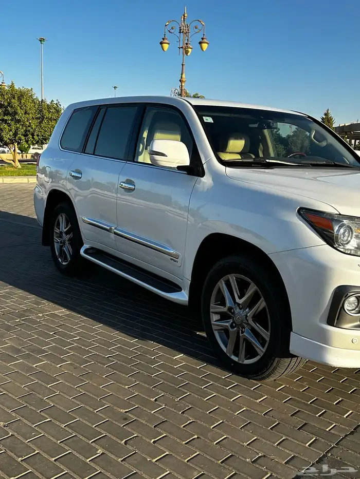 جيب لكزس LX 2015 DD 3