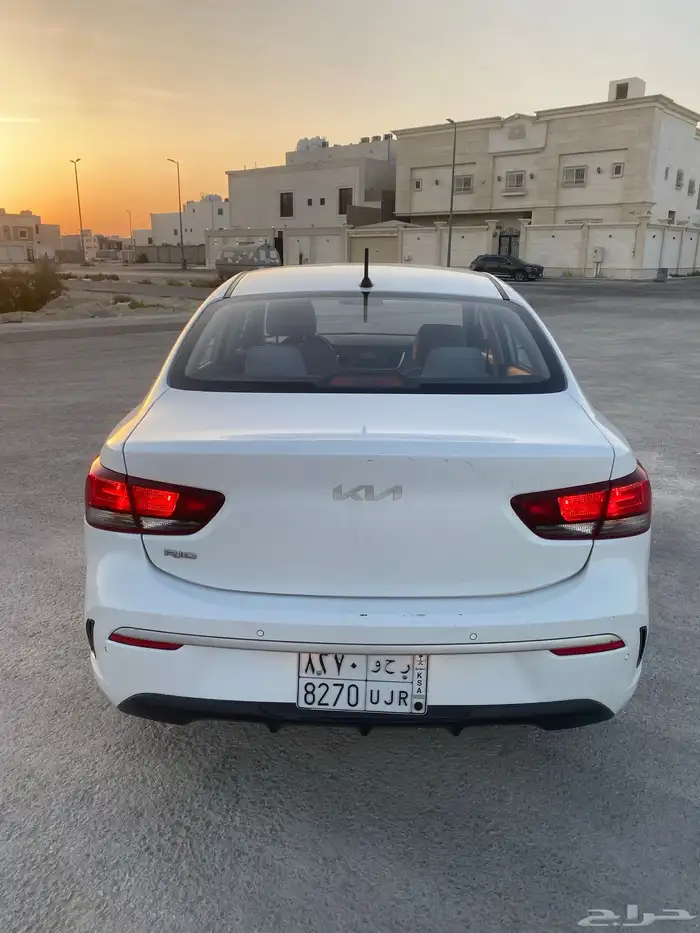 كيا ريو 2022 ستاندرد 7