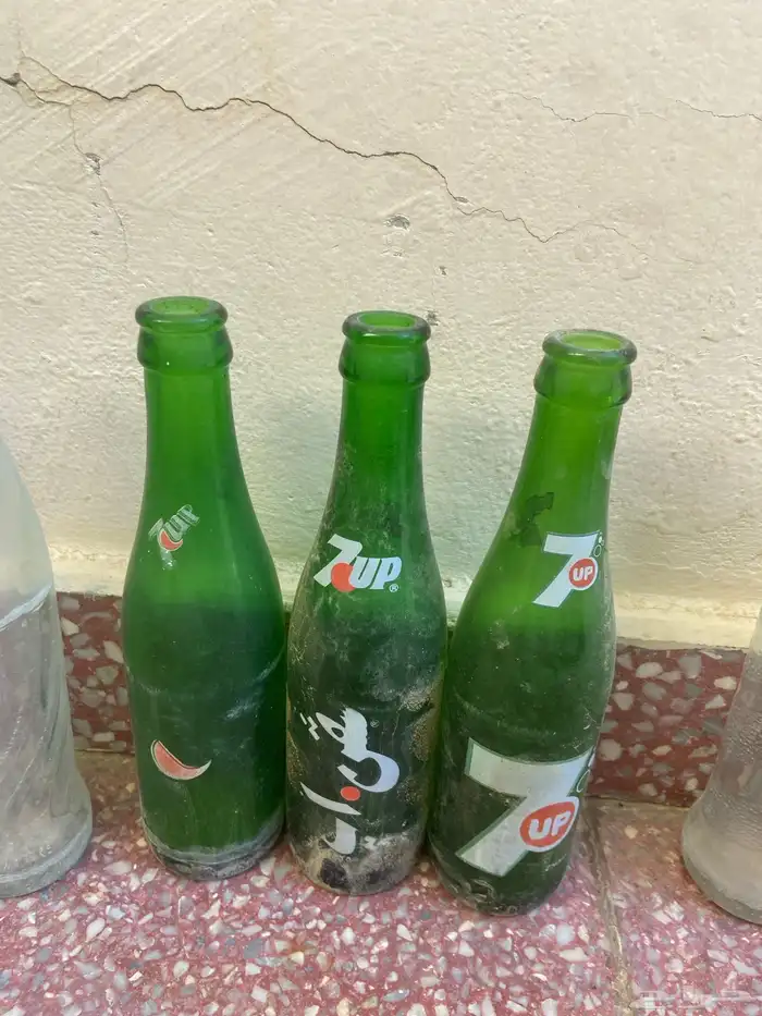 جرار مشروبات غازية قديمه 8