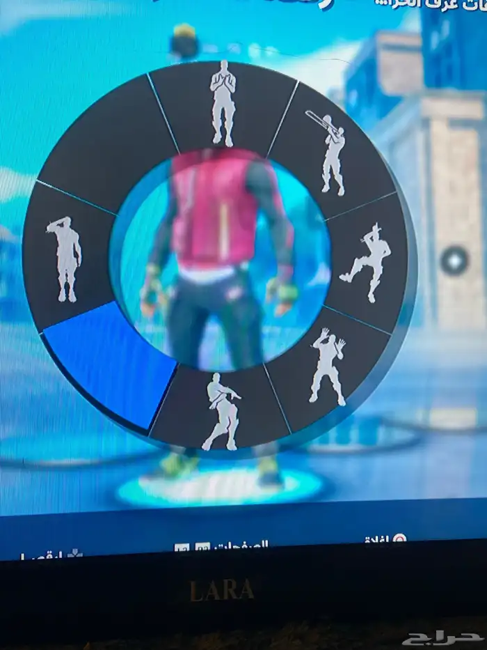 حساب Fortnite في 300 في بكس 8