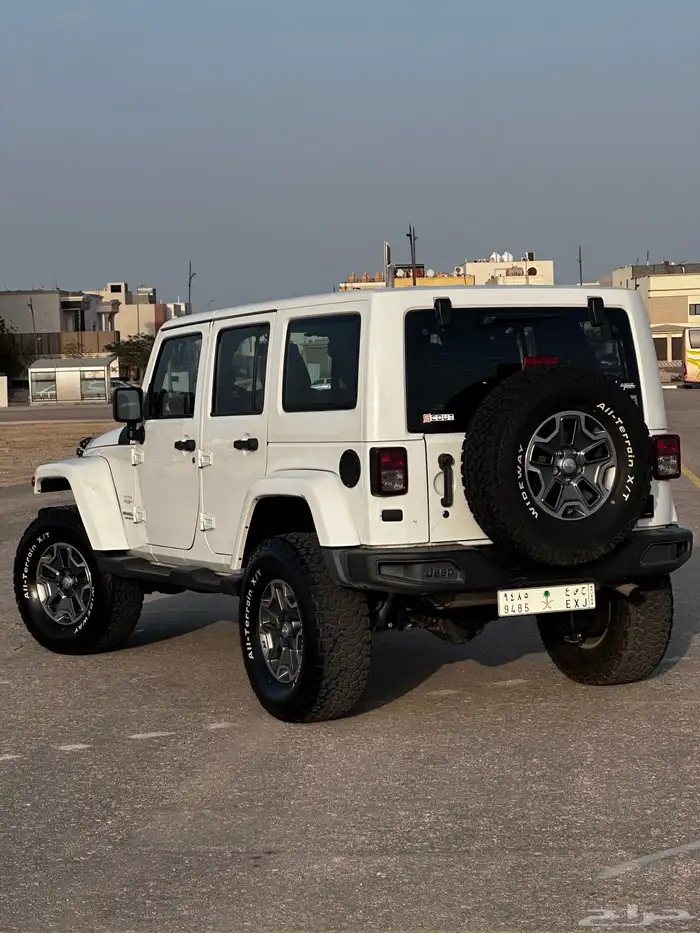 جيب رانجلر ( صحارى ) 4 أبواب 11