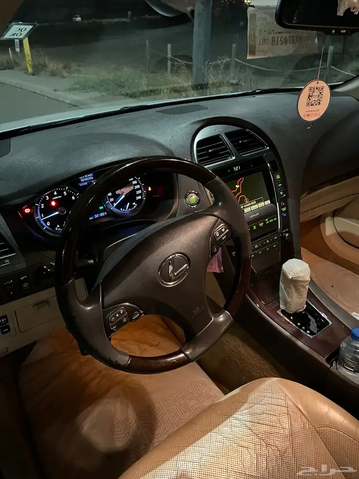 Lexus ES350 13