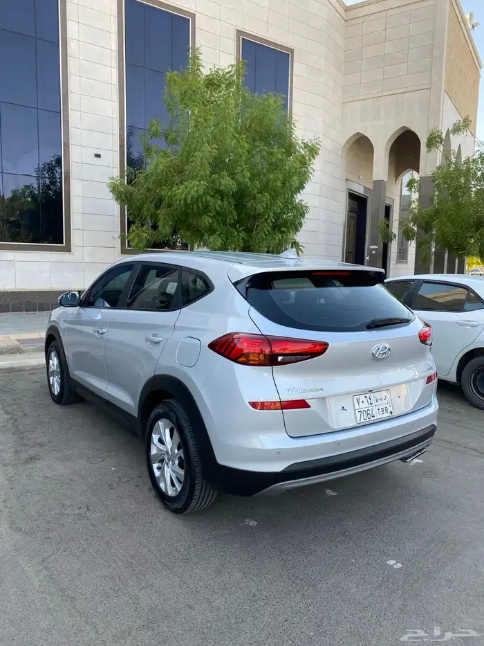 للبيع توسان هونداي مديل 2019 ديزل دبل مكينة كبيرة 15