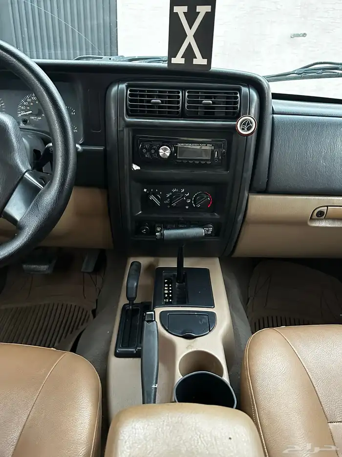 شيروكي ابيض 2001 خليجي ستاندر 15