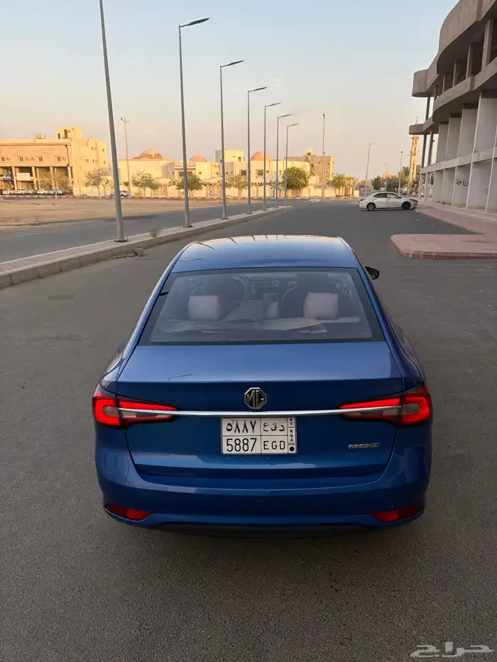 ام جي 5 2