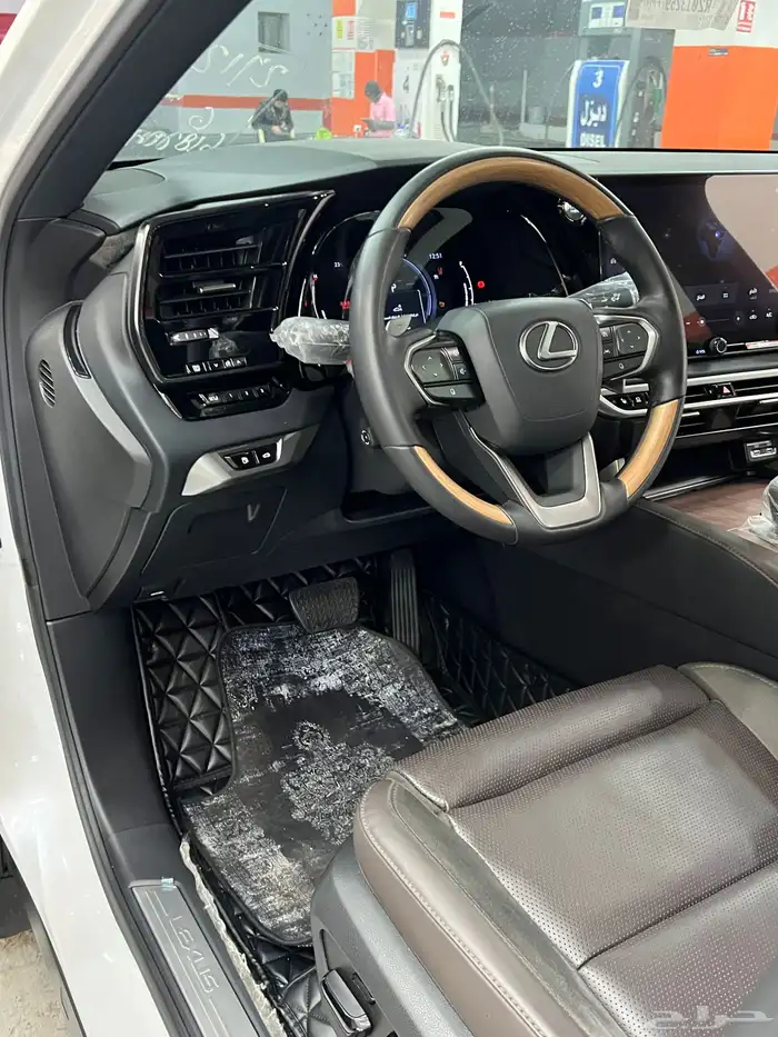 لكزس سعودي BB 2024 . شبه الاصفار 29